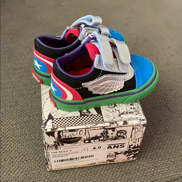 baby marvel vans